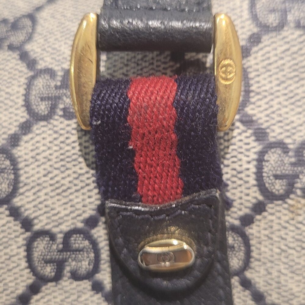 GUCCI Accessory Collection Monogram Handbag - Picture 6 of 13